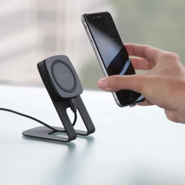 Incarcator wireless Elari MagnetCharger Black